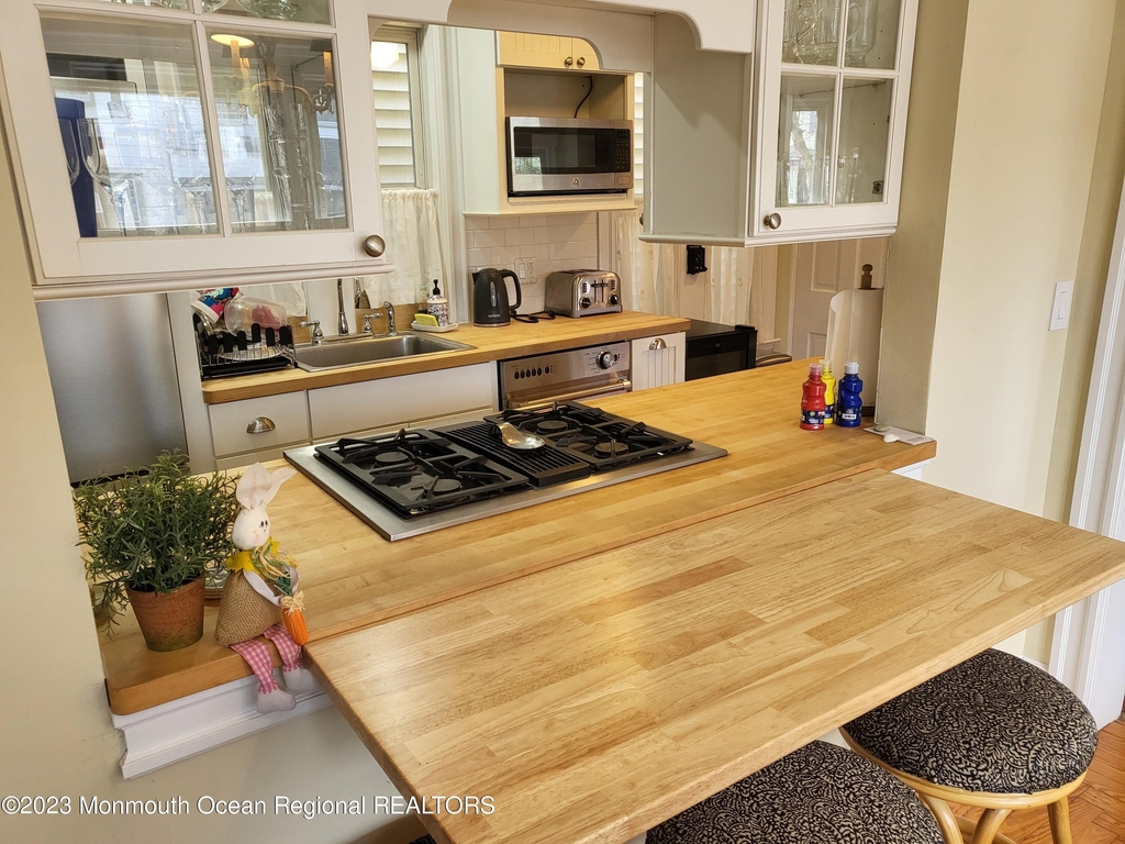 80 Heck Avenue - Photo 20