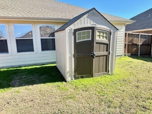 4411 Blackberry Road - Photo 15