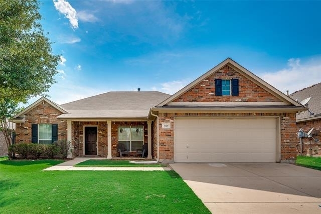 3209 Bloomfield Trail - Photo 2
