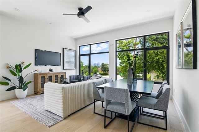 430 E 8th - Photo 8
