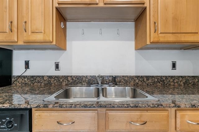 5300 Keller Springs Road - Photo 8