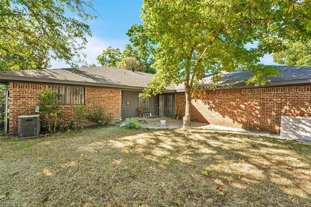7027 Hunnicut Road - Photo 5