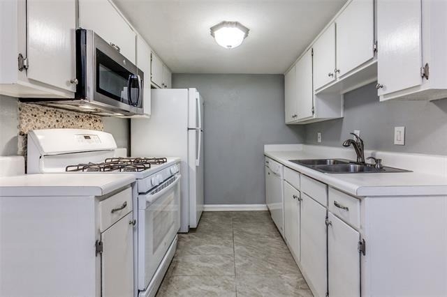 15926 Stillwood Street - Photo 6