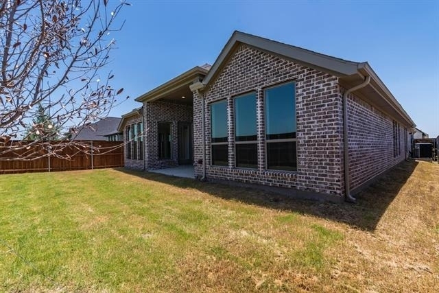2933 Saltwood Court - Photo 27