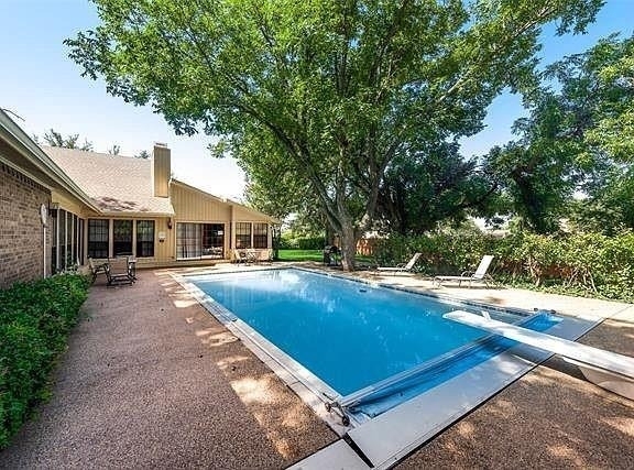 301 Centennial Boulevard - Photo 0