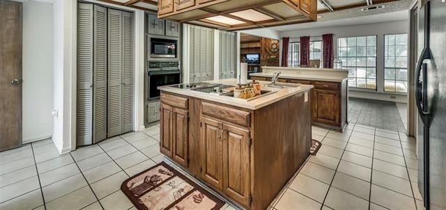 301 Centennial Boulevard - Photo 5