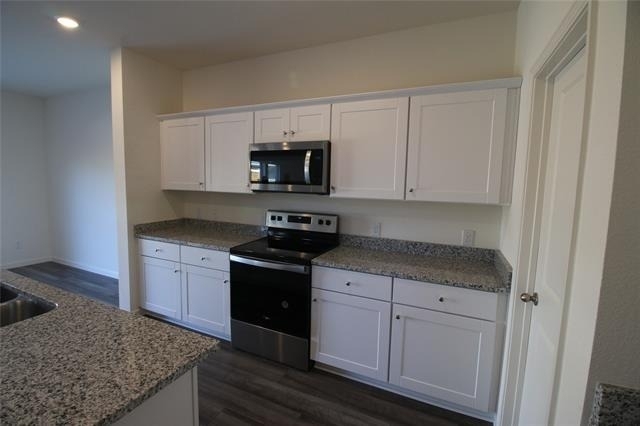 1246 Herring Drive - Photo 3