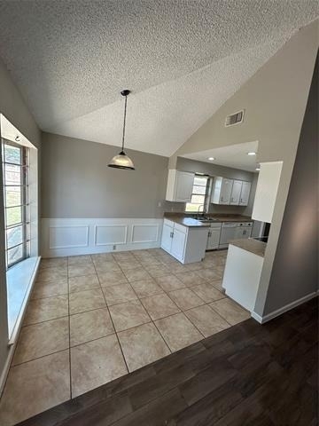 1007 Almond Court - Photo 5