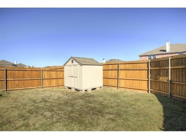 2912 Lake Terrace Drive - Photo 0