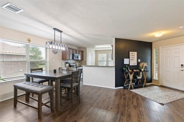 4127 Passage Way - Photo 4