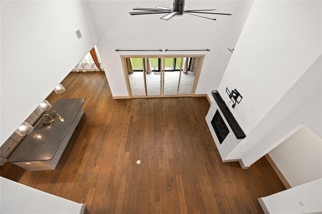 12189 Diamond Creek Drive - Photo 7