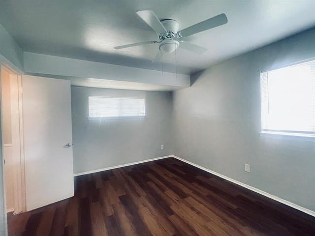 1905 Brookview Drive - Photo 3
