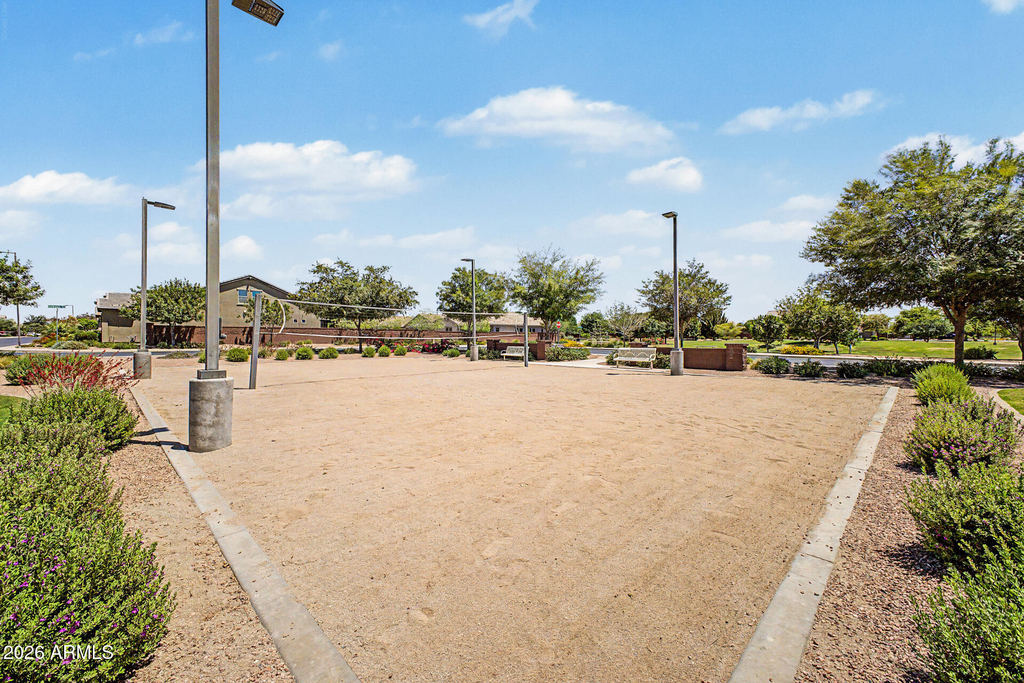 1360 W Joshua Tree Avenue - Photo 42