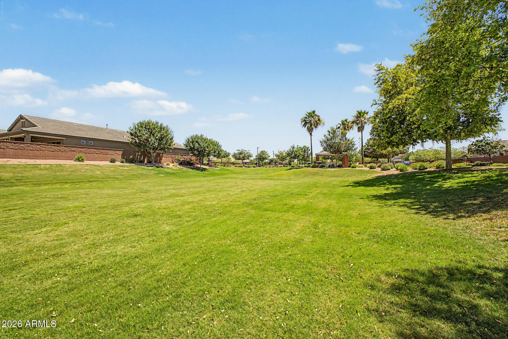 1360 W Joshua Tree Avenue - Photo 39