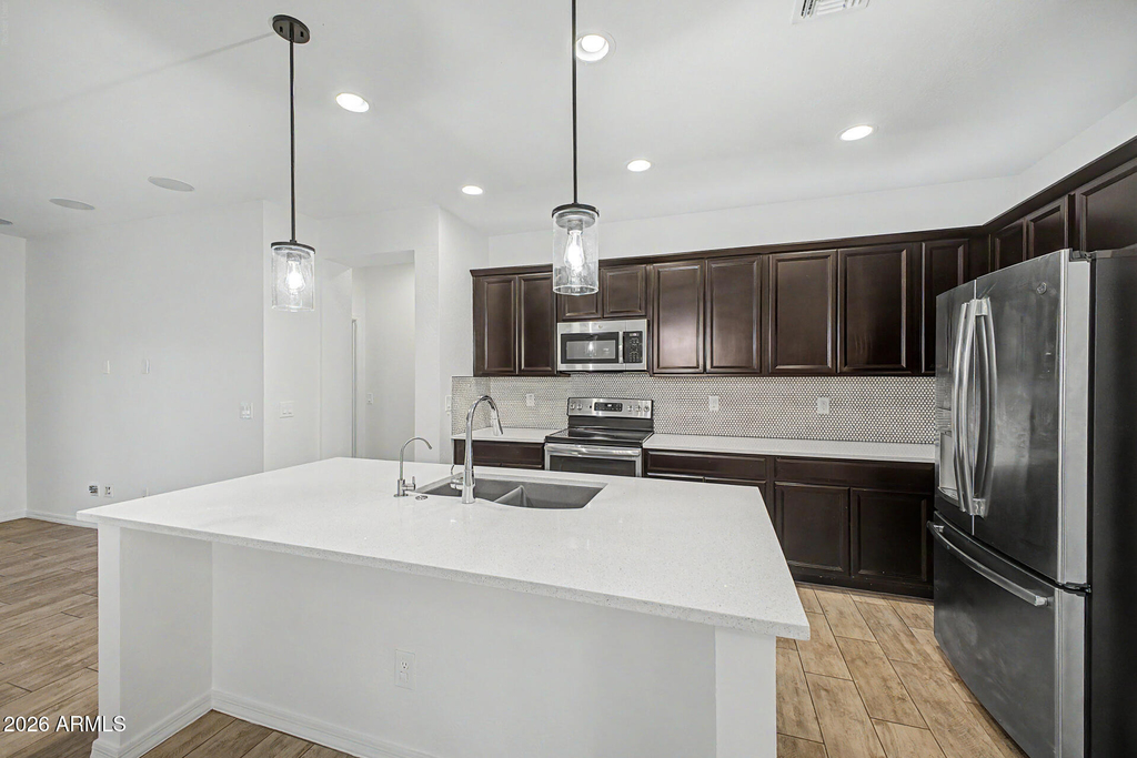 1360 W Joshua Tree Avenue - Photo 13