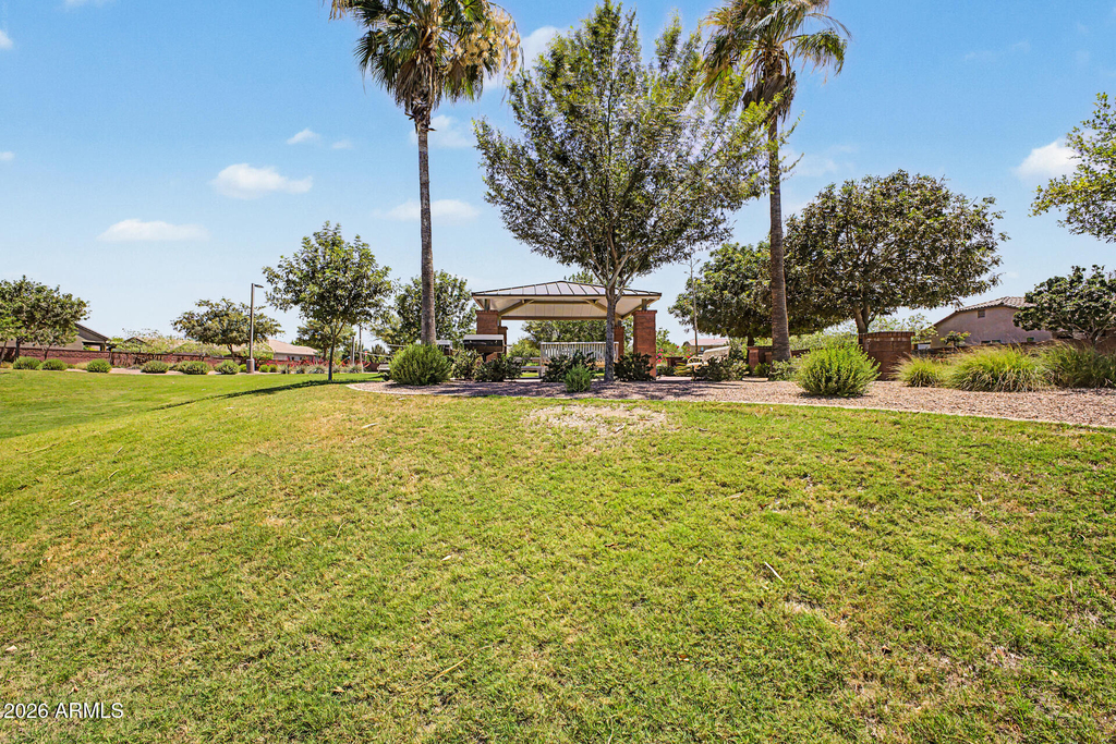 1360 W Joshua Tree Avenue - Photo 40