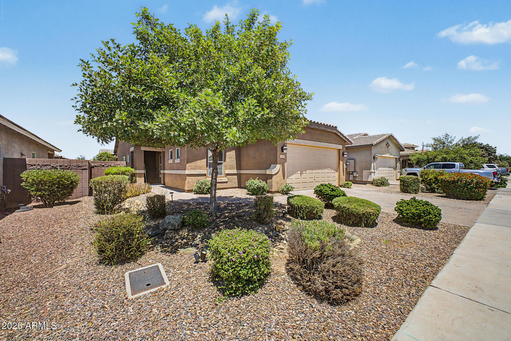 1360 W Joshua Tree Avenue - Photo 1