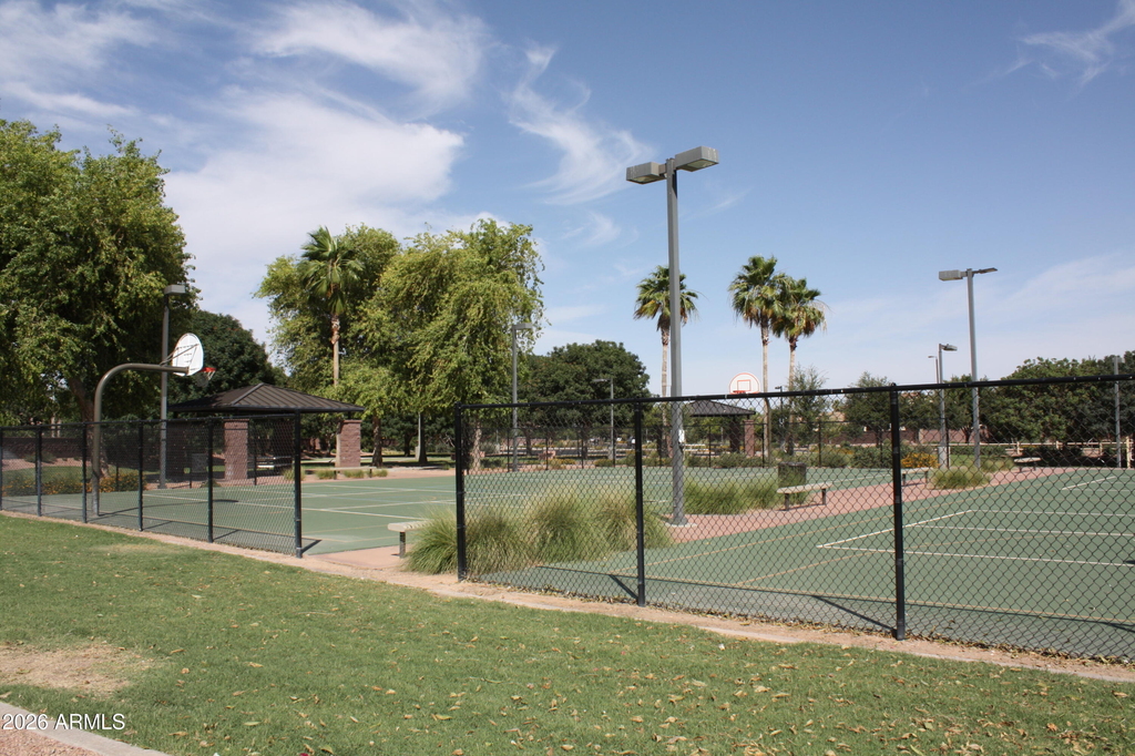 1360 W Joshua Tree Avenue - Photo 53
