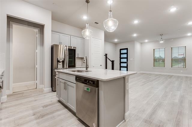 1888 Strand Street - Photo 4