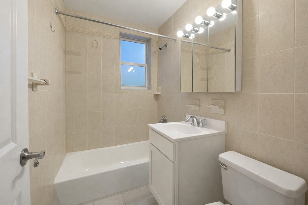2610 Ocean Parkway - Photo 3