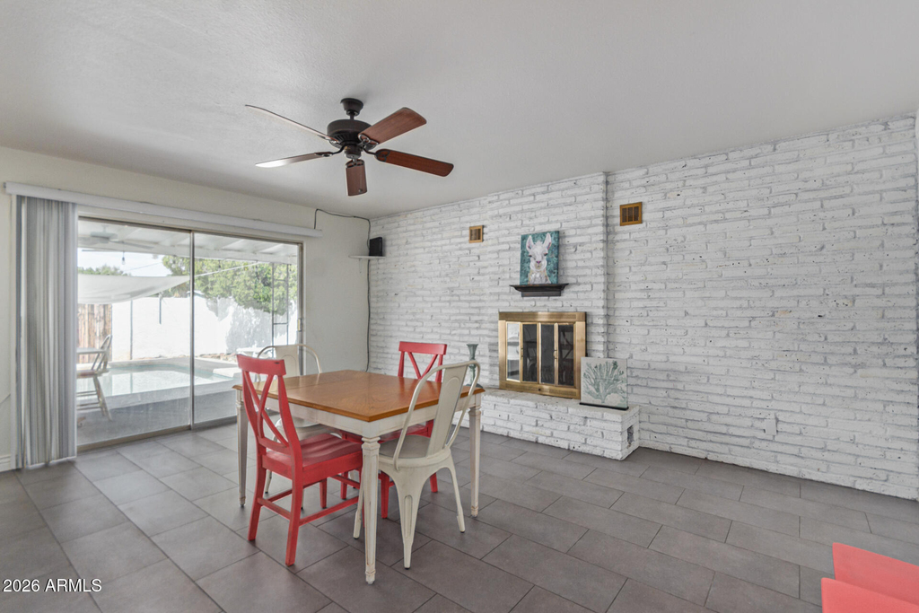 106 E Geneva Drive - Photo 9
