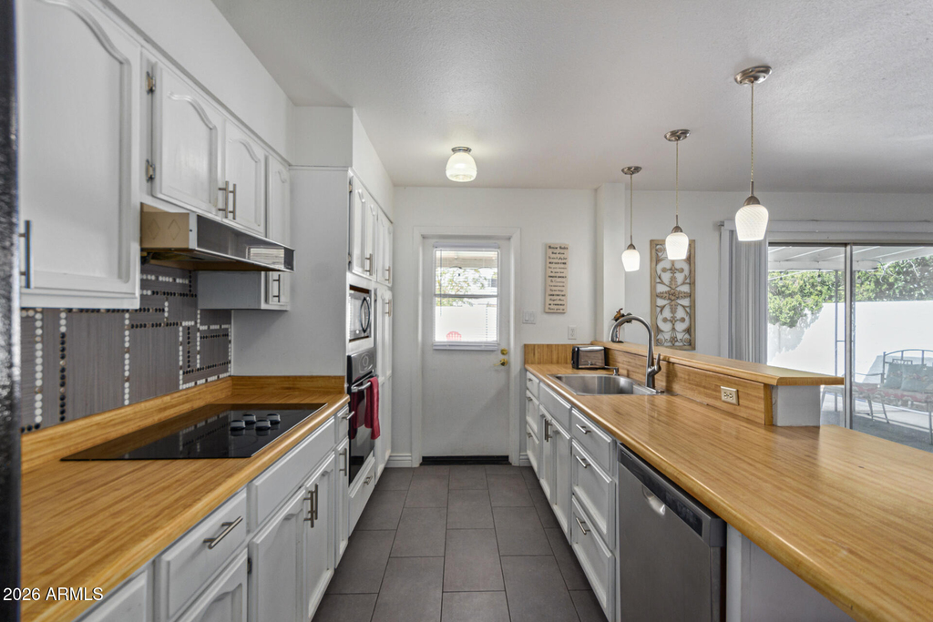 106 E Geneva Drive - Photo 6