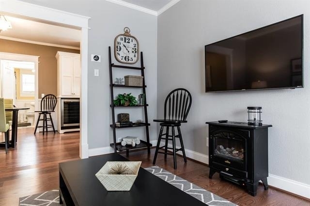 5439 Melrose Avenue - Photo 4