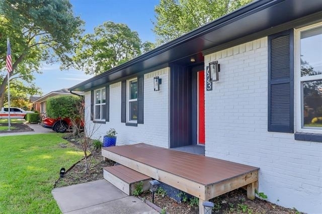 623 Greenleaf Drive - Photo 28