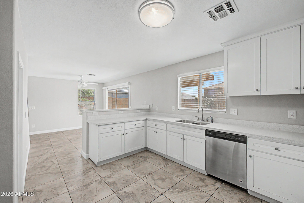 6319 W Williams Street - Photo 10