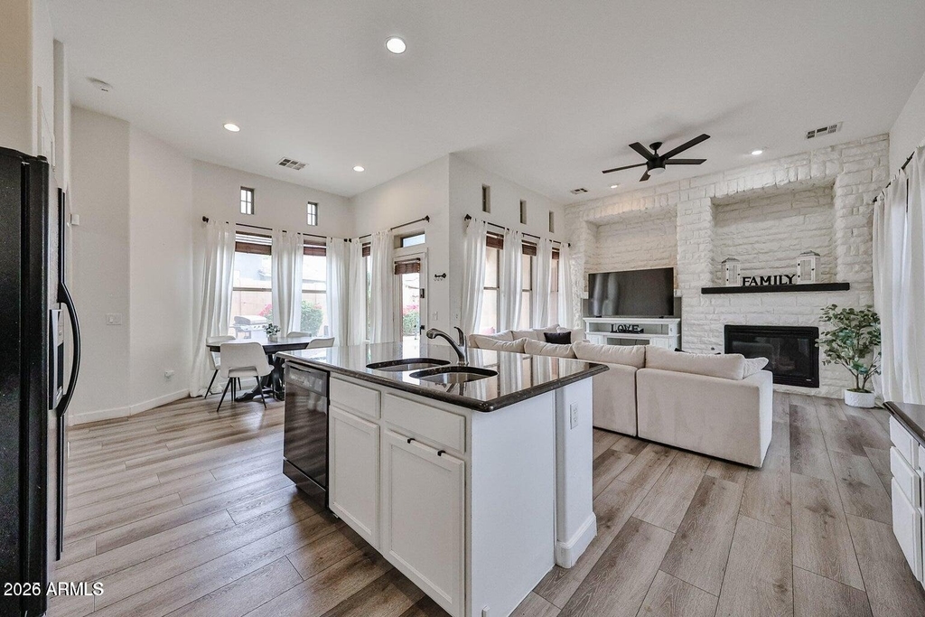 3950 N Edith Way - Photo 11