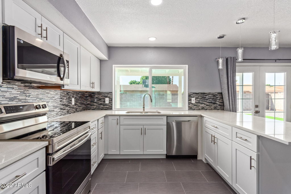 3210 N Jay Street - Photo 18