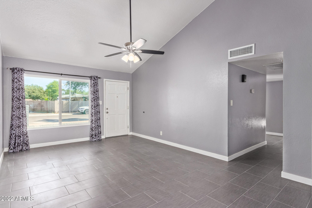 3210 N Jay Street - Photo 5