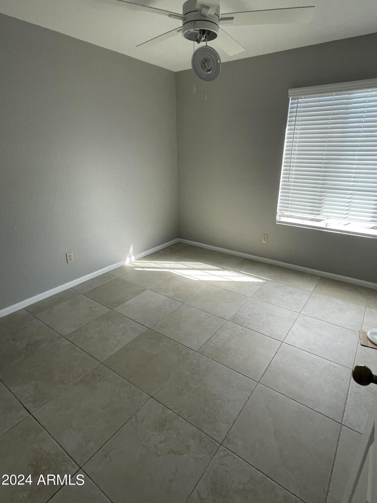 456 E Silver Creek Road - Photo 24