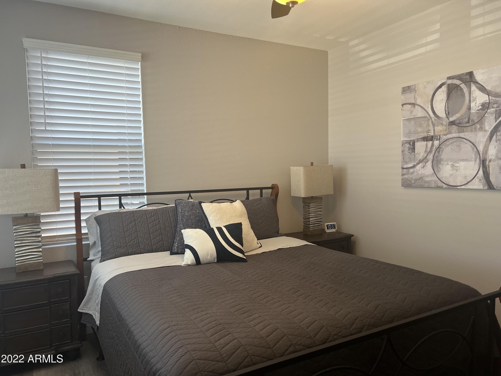 20100 N 78th Place - Photo 5
