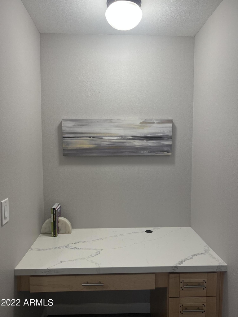 20100 N 78th Place - Photo 11