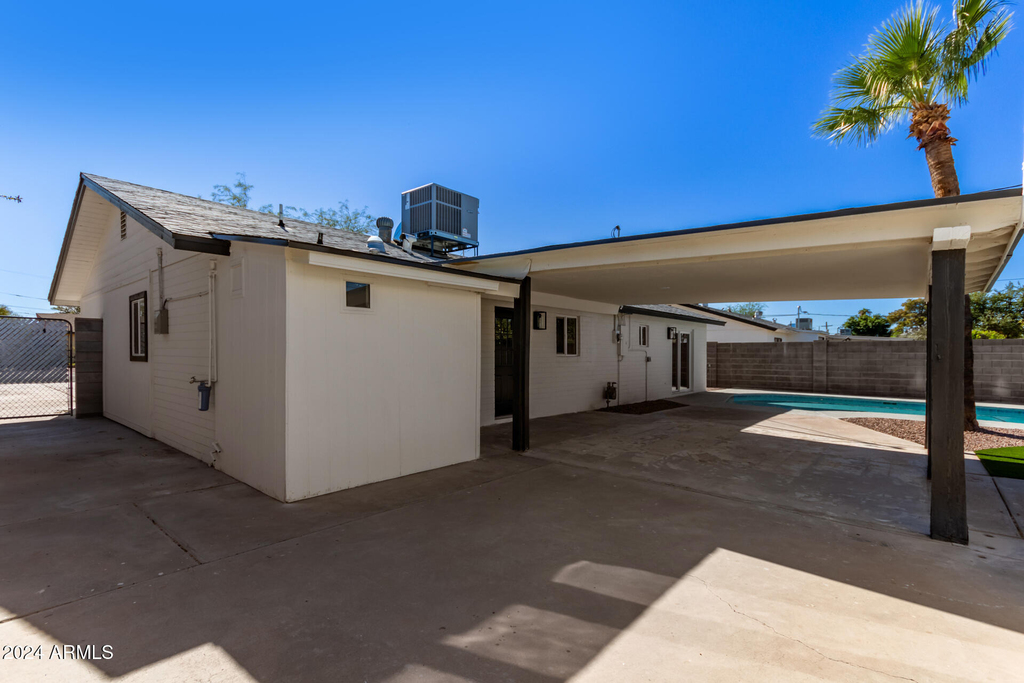 818 W Elna Rae Street - Photo 48