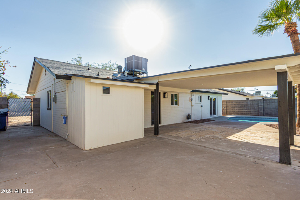 818 W Elna Rae Street - Photo 38