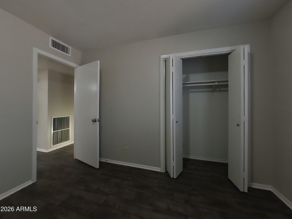 4323 W Poinsettia Drive - Photo 10
