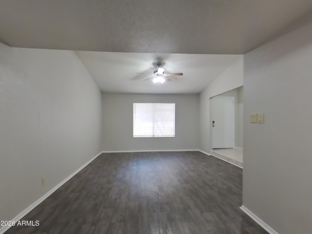 4323 W Poinsettia Drive - Photo 16