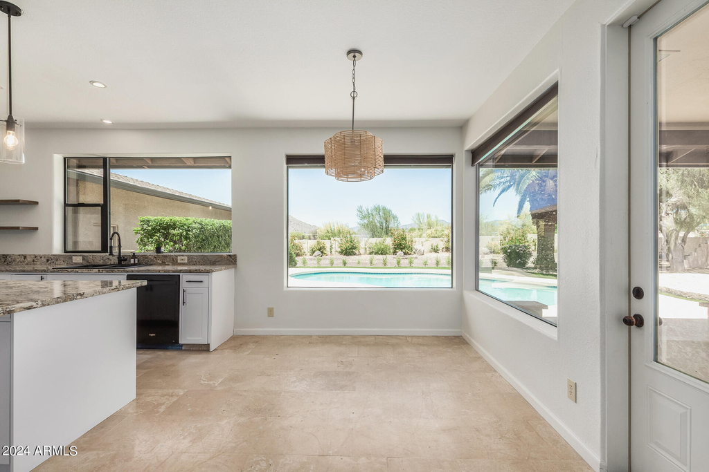 32015 N 71st Street - Photo 10