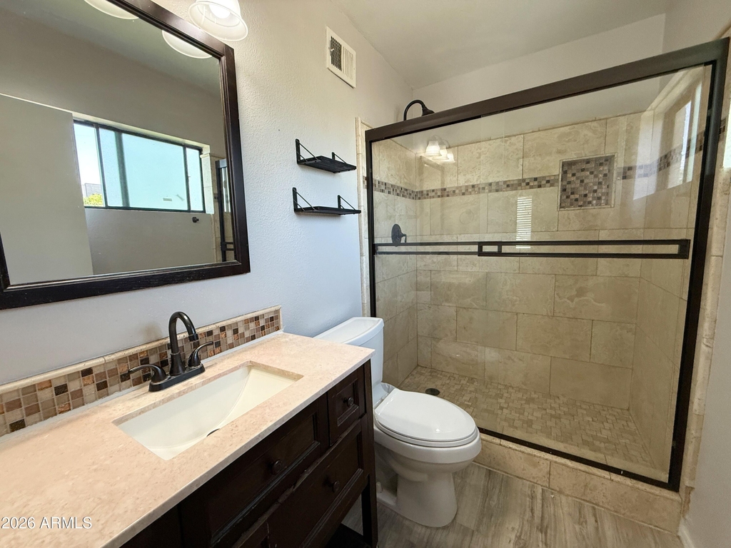 749 E Montebello Avenue - Photo 8