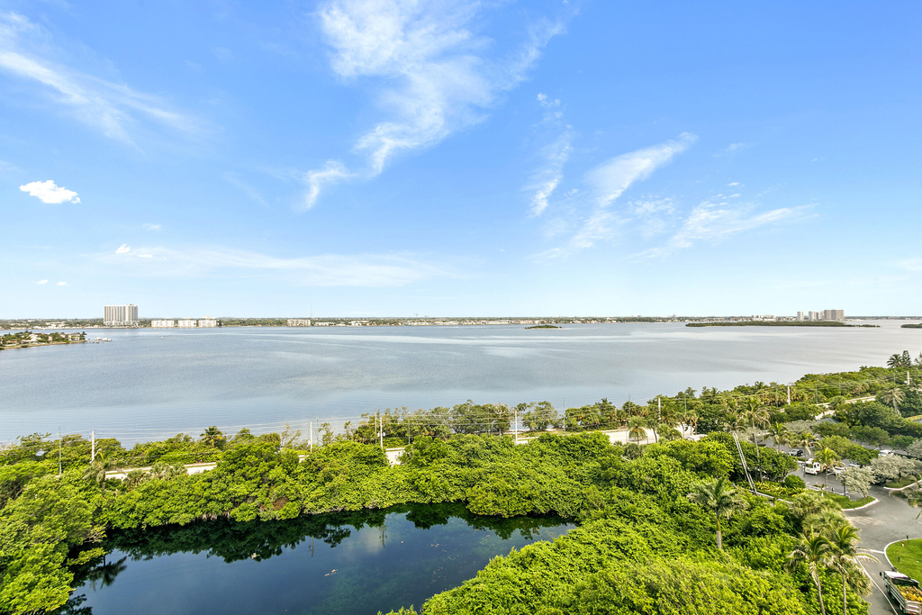 5070 N Ocean Drive - Photo 8