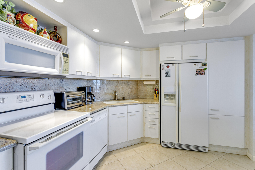 5070 N Ocean Drive - Photo 53