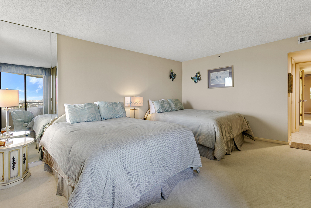 5070 N Ocean Drive - Photo 17
