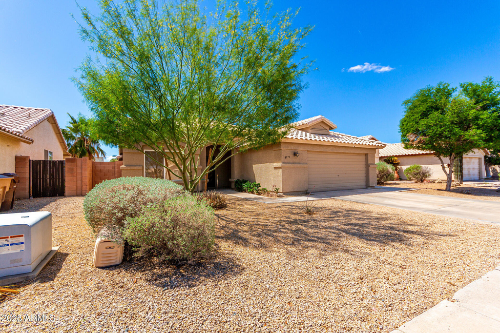 8375 W Dahlia Drive - Photo 27