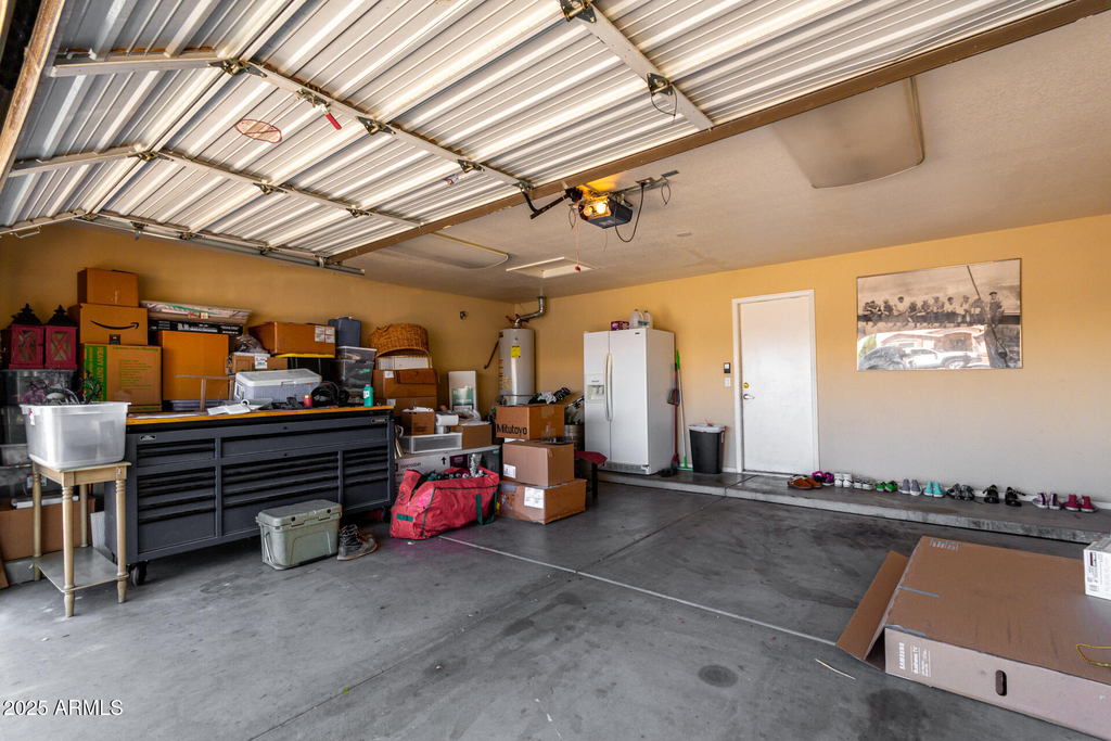8375 W Dahlia Drive - Photo 19