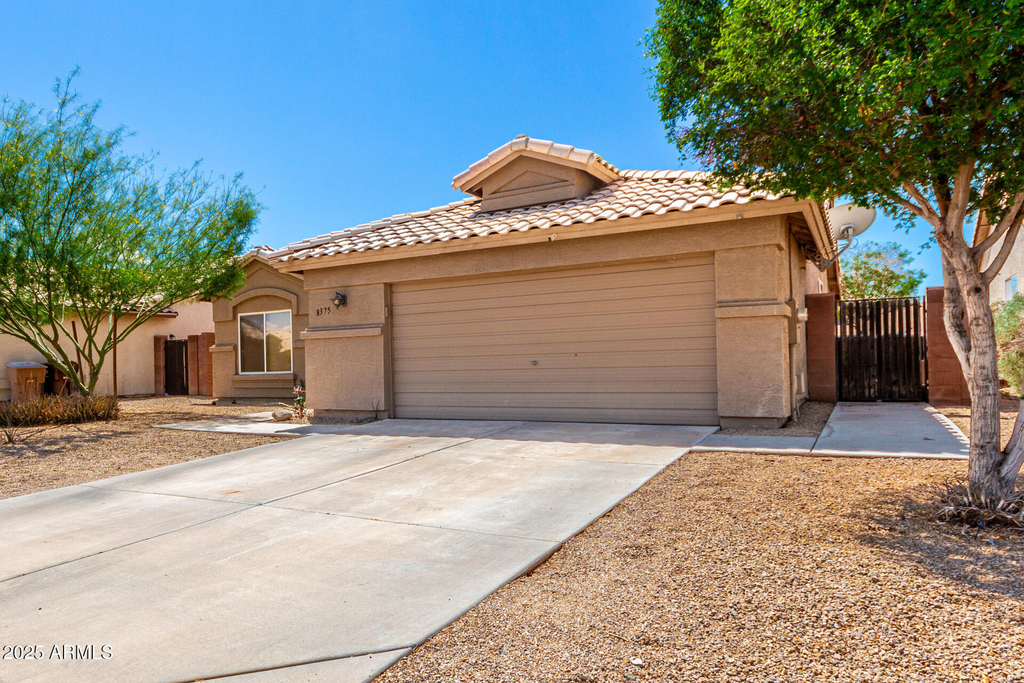 8375 W Dahlia Drive - Photo 30