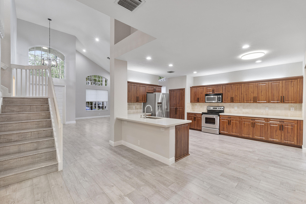 6364 Nw 78th Drive - Photo 9