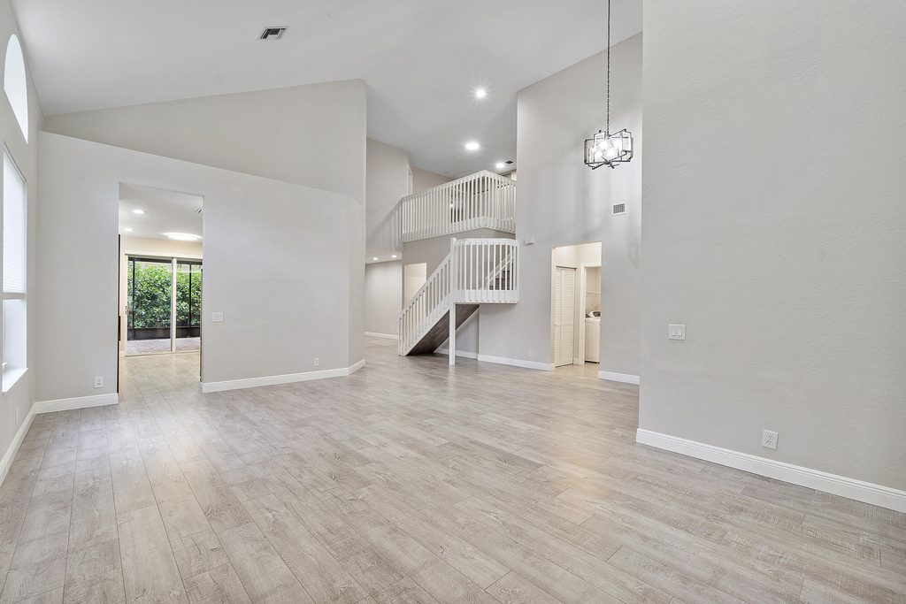 6364 Nw 78th Drive - Photo 8