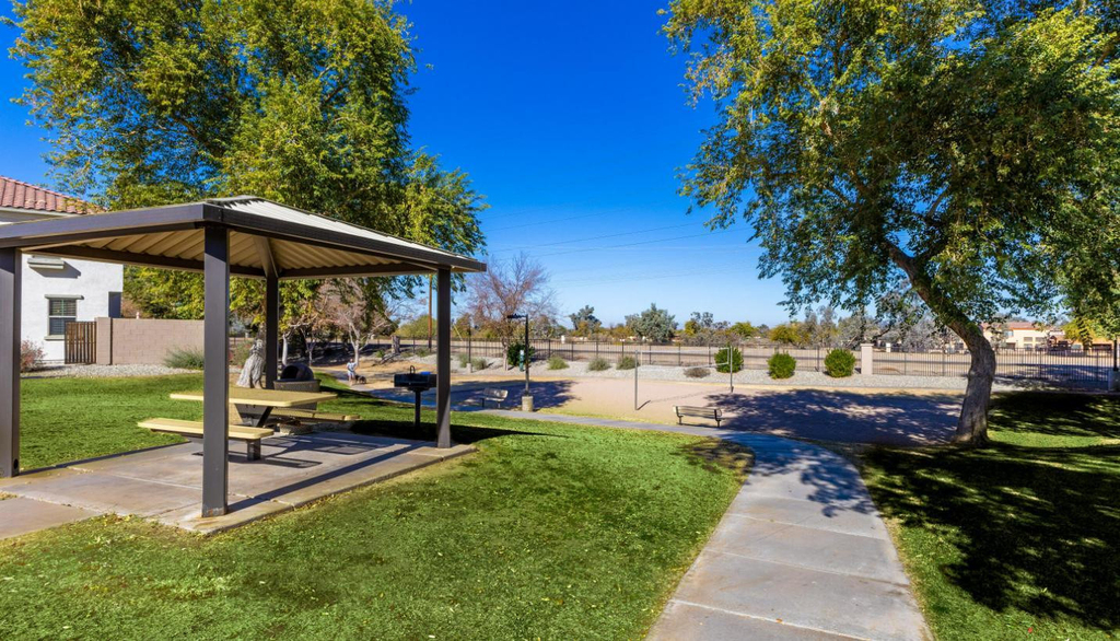 2837 E Dunbar Drive - Photo 24